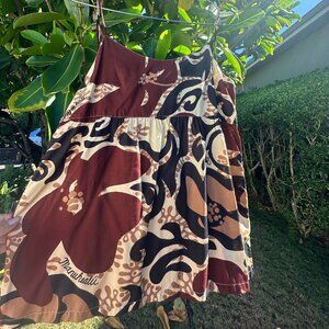 Manuheali'i Hibiscus Top with tags